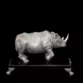 Скульптура "Носорог"